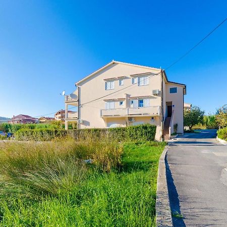 Apartments Marija P Lopar Zewnętrze zdjęcie
