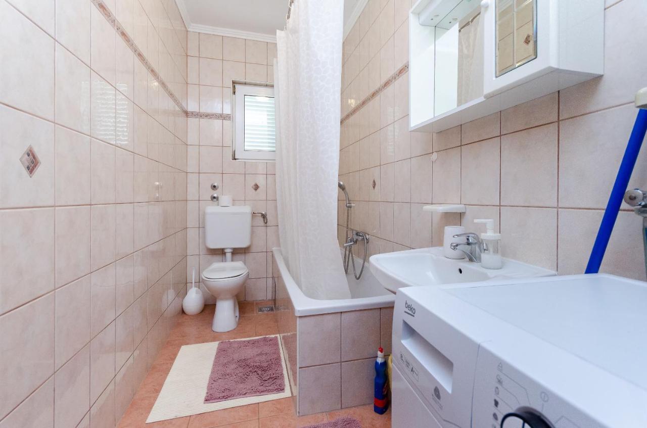 Apartments Marija P Lopar Zewnętrze zdjęcie