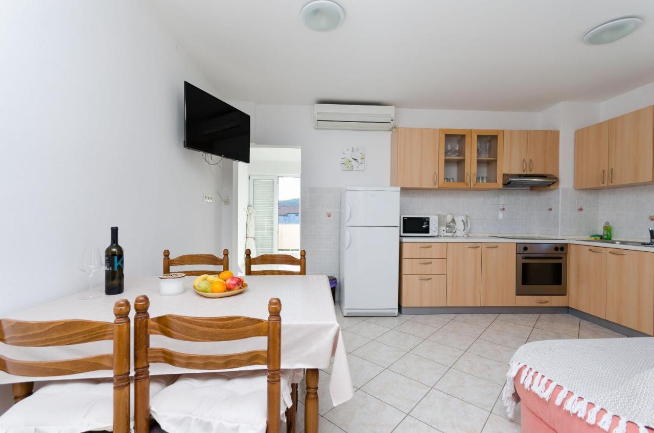 Apartments Marija P Lopar Zewnętrze zdjęcie