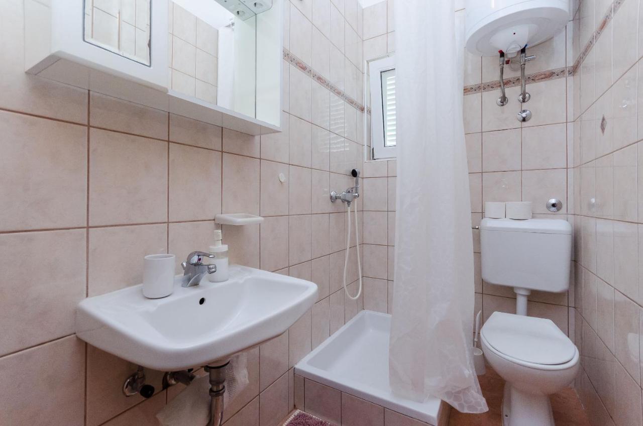 Apartments Marija P Lopar Zewnętrze zdjęcie