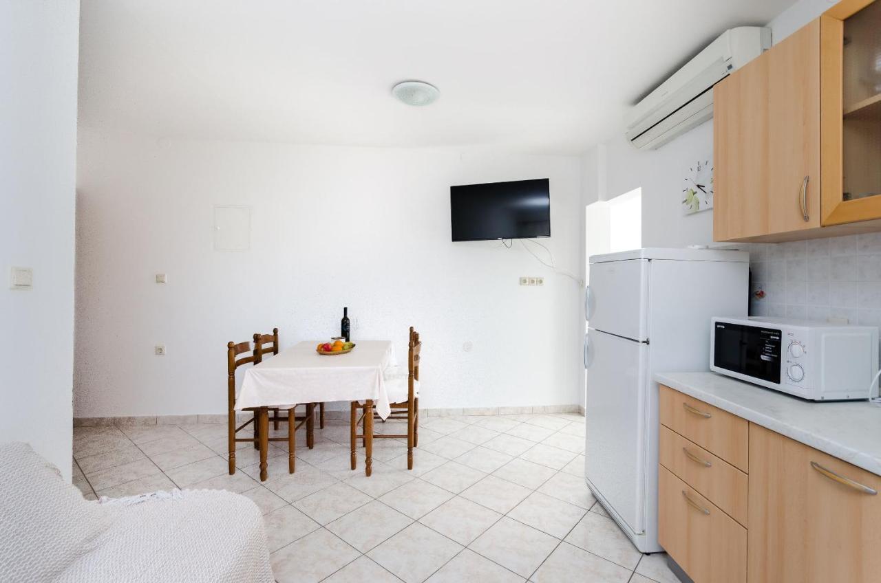 Apartments Marija P Lopar Zewnętrze zdjęcie