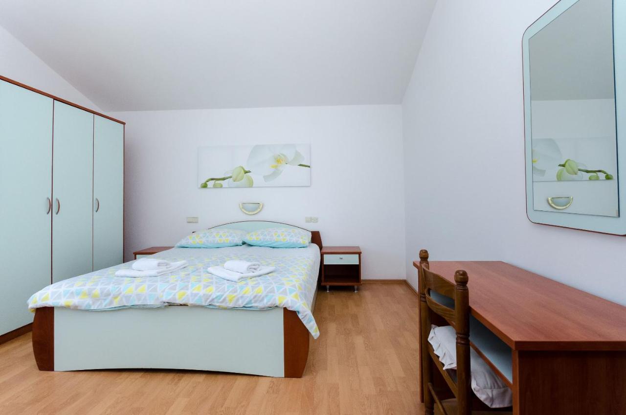 Apartments Marija P Lopar Zewnętrze zdjęcie